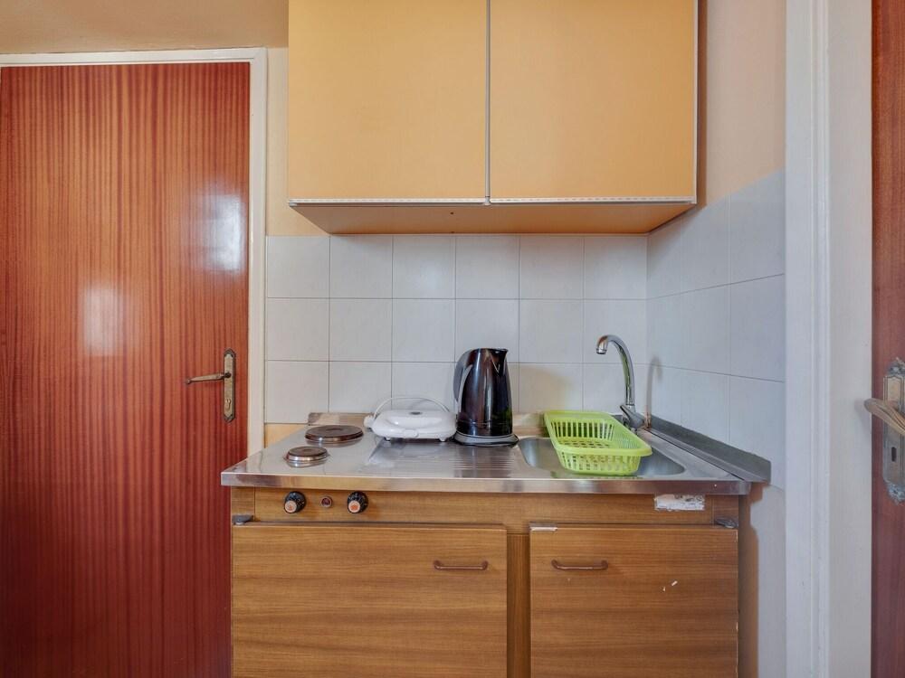 Pretty Holiday Home in Symi Island with Balcony 1