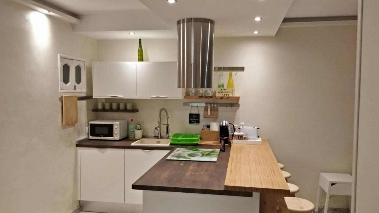 New Deluxe Stunned Seaview 2 Bed Apt 1