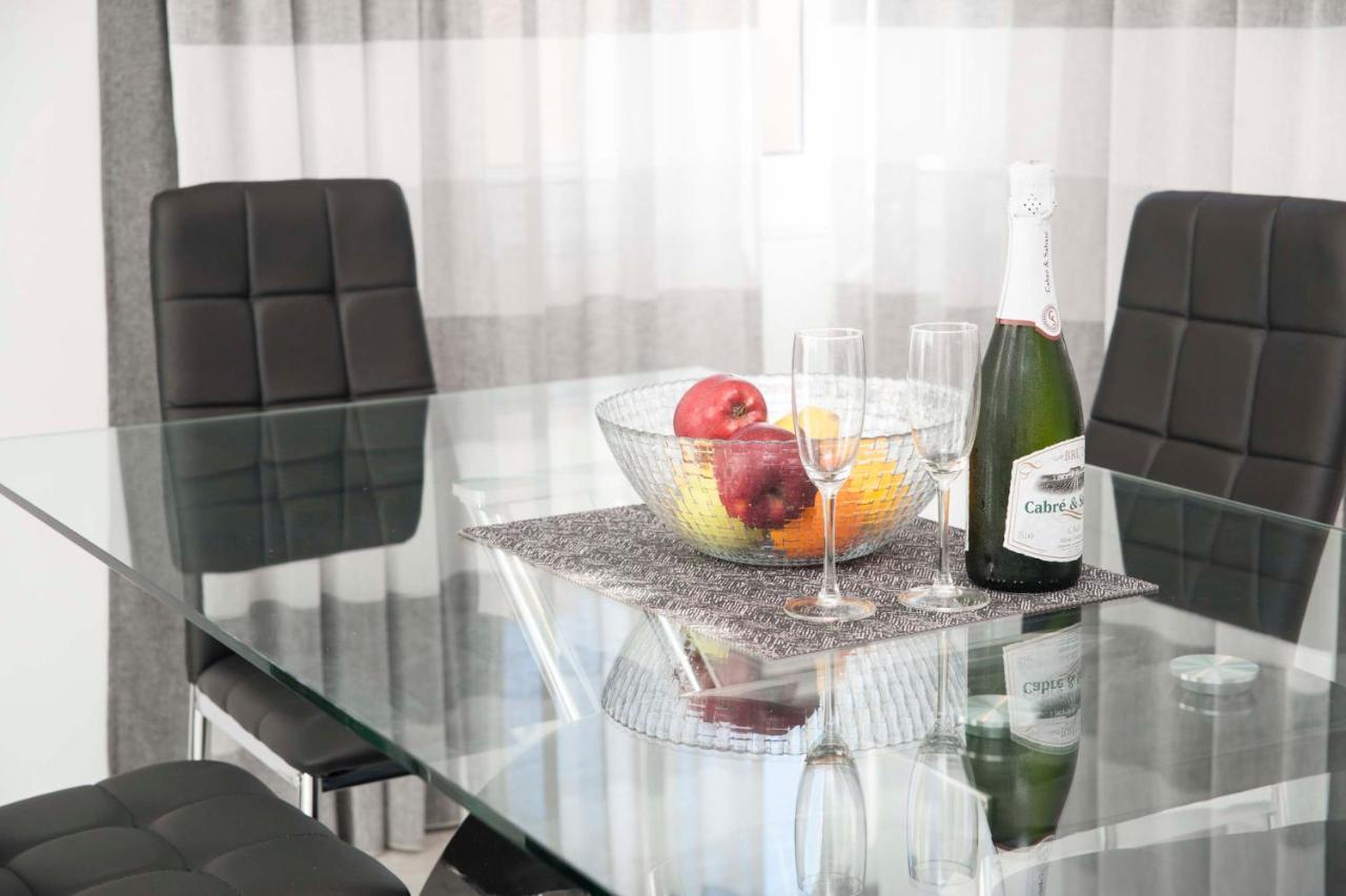 Playa de las Americas Luxury Home 1