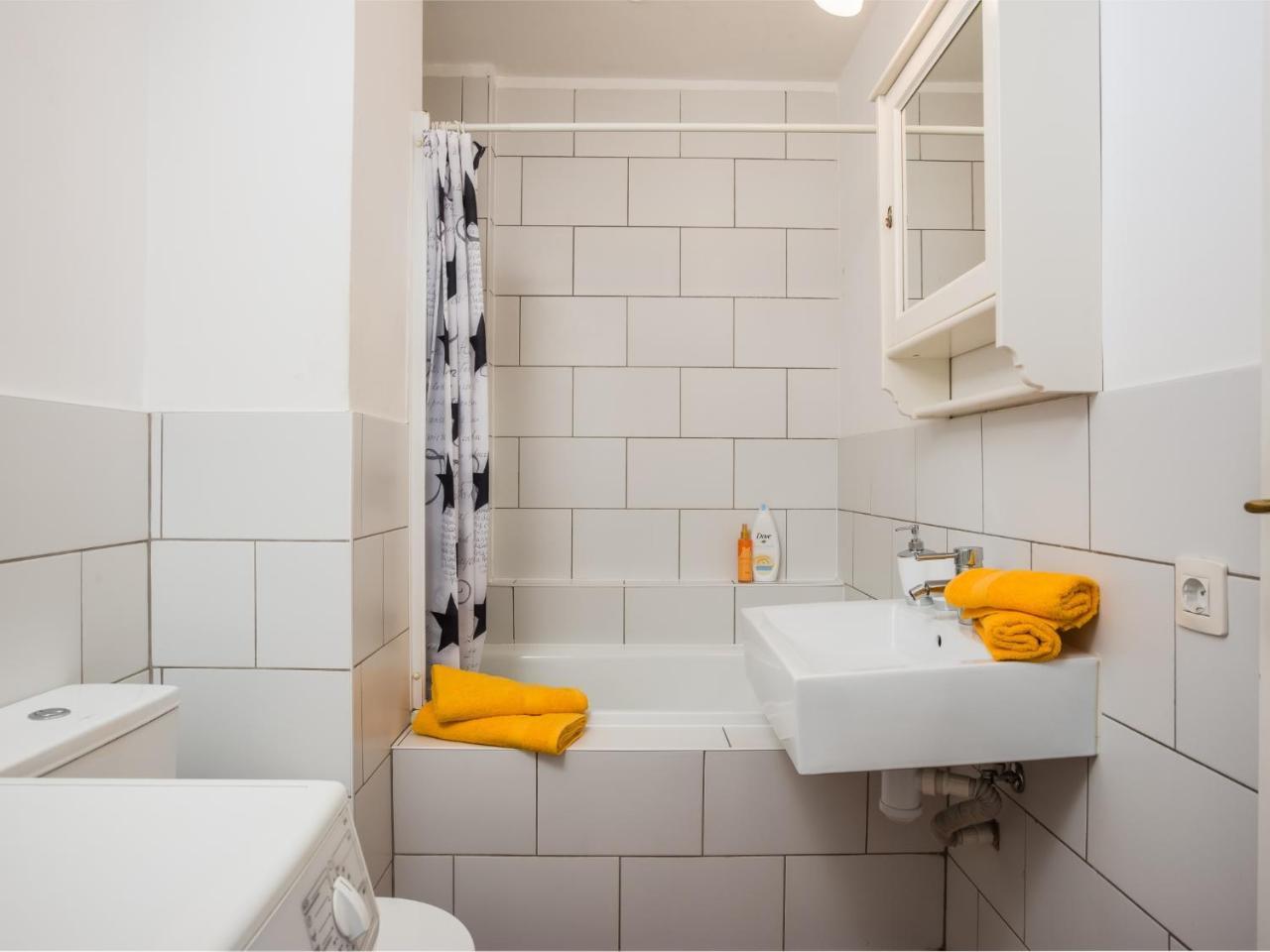 310 Great Location in las Americas, Sea Front! 1