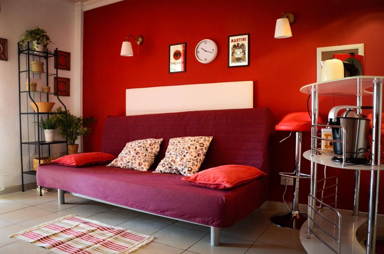 Cozy Studio las Americas 2