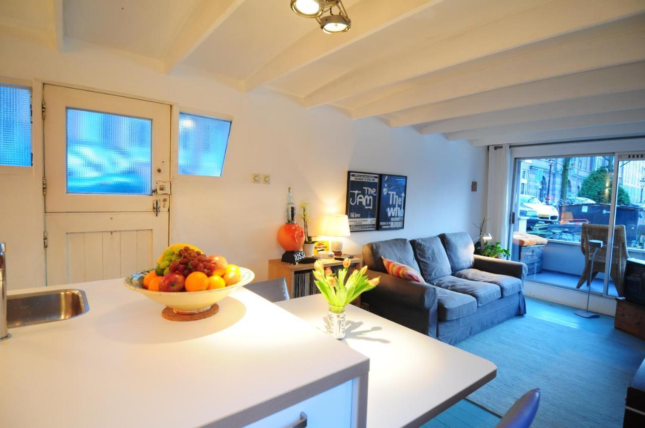 Pantheos Top Houseboat 2