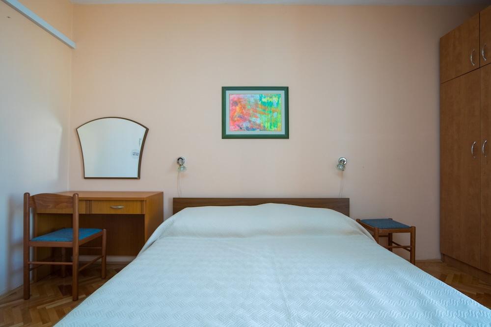 Apartment Marina Ploce 1