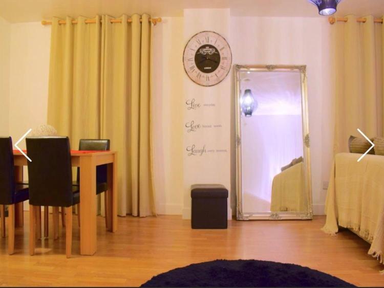 Modern Apartment Near Tower Bridge 2