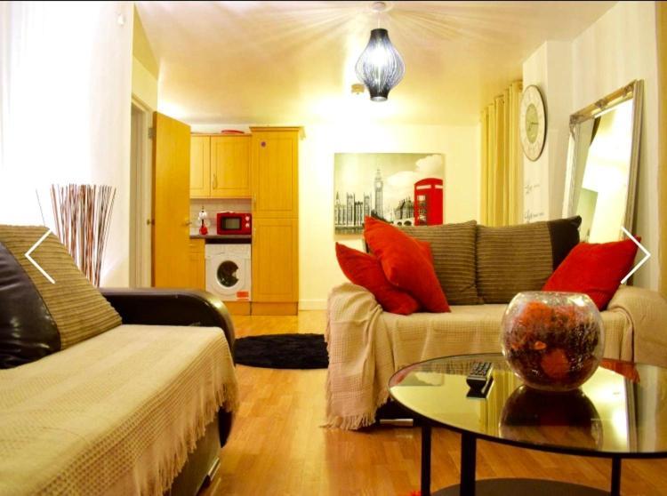 Modern Apartment Near Tower Bridge