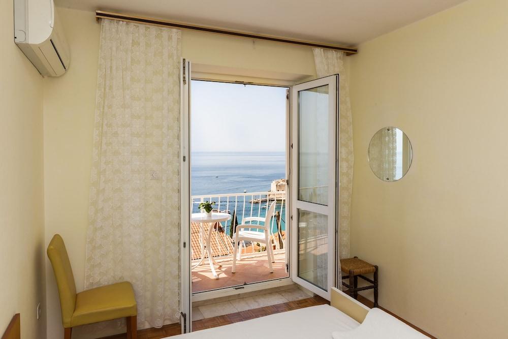 Beautiful Nest Rooms 1