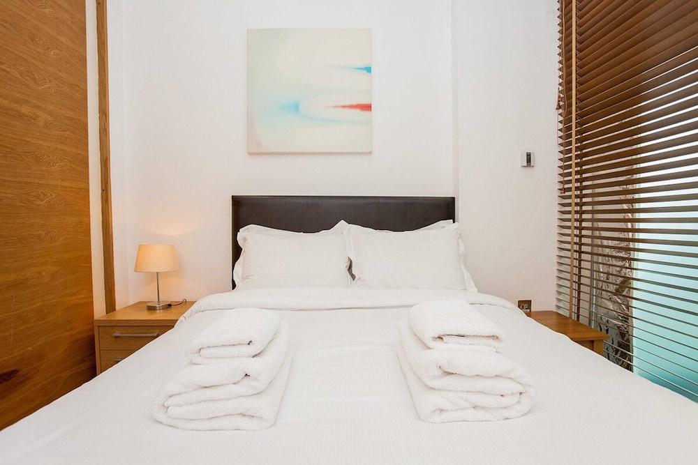 Incredible Modern Central 1 Bed - London Bridge 1