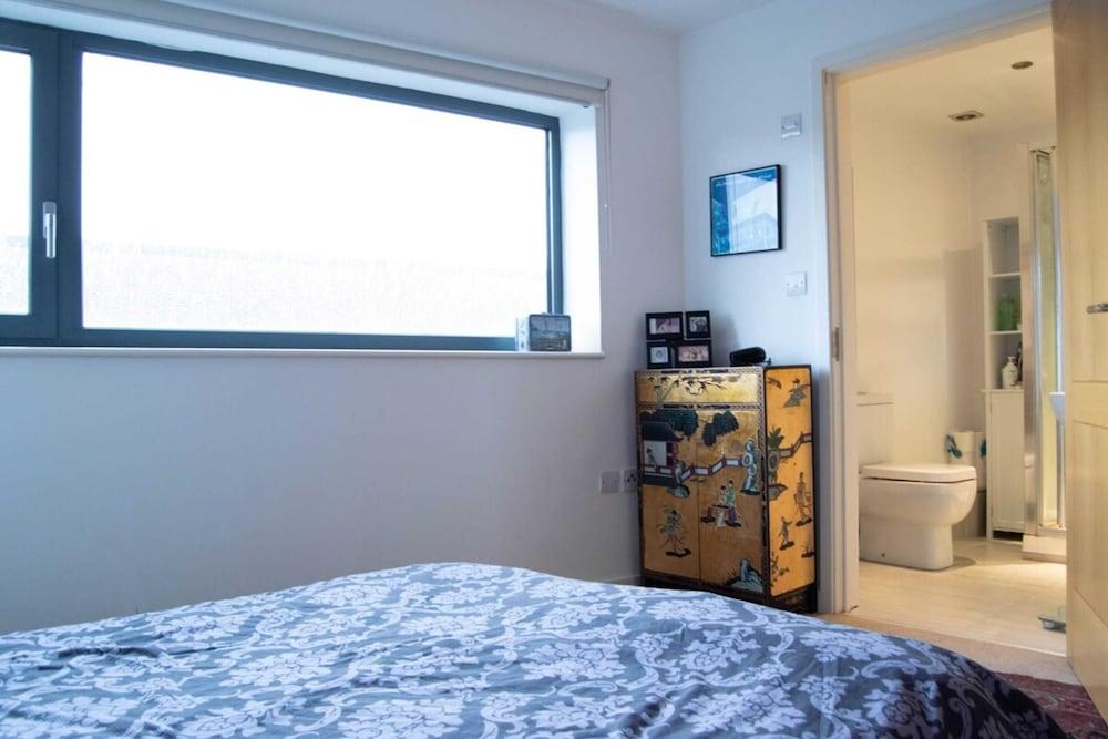 Bright 1 Bed Flat in Bermondsey 2