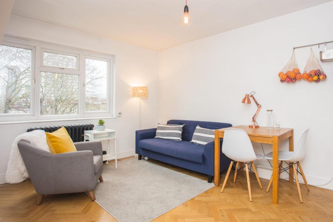 Modern Royal Oak Apartment