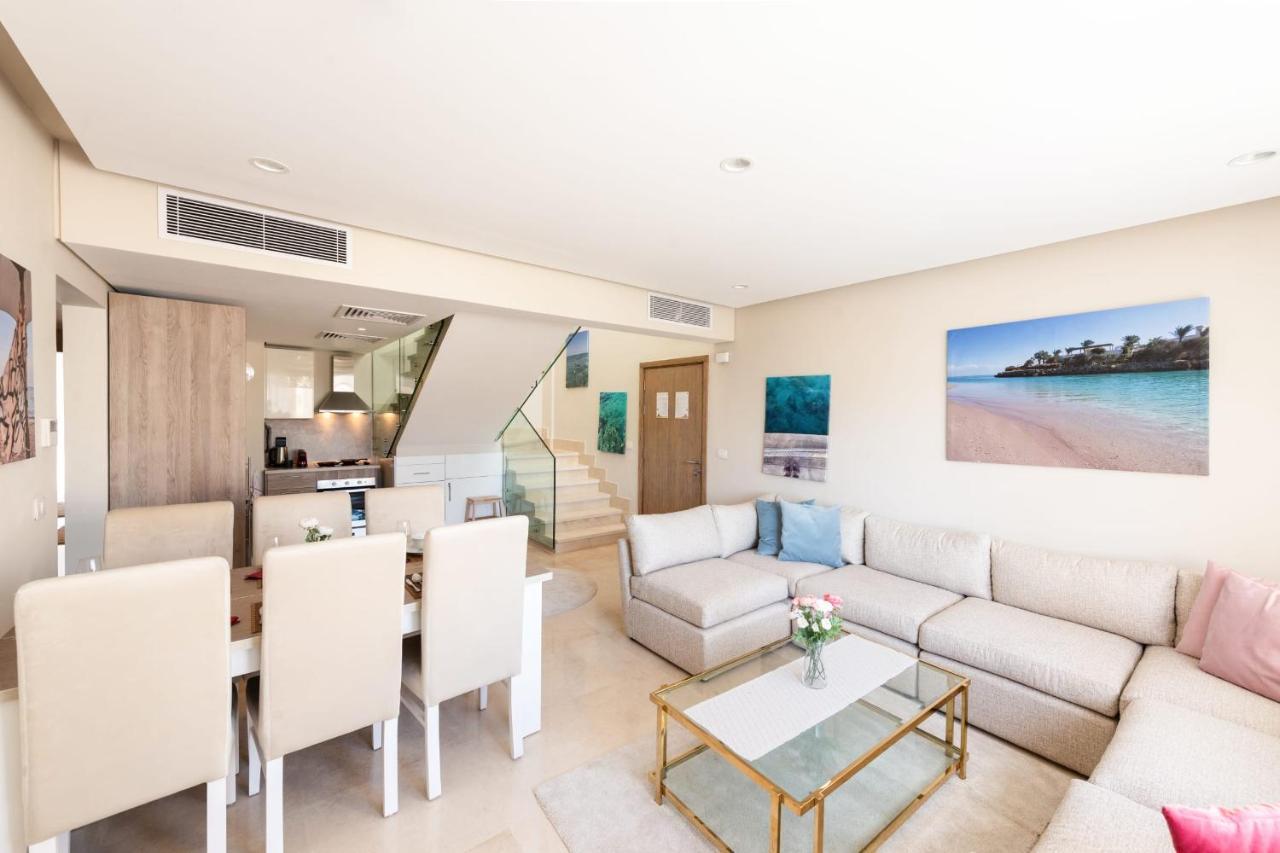 Luxe 3bdr W Private Rooftop Jacuzzi & Beach Access 2