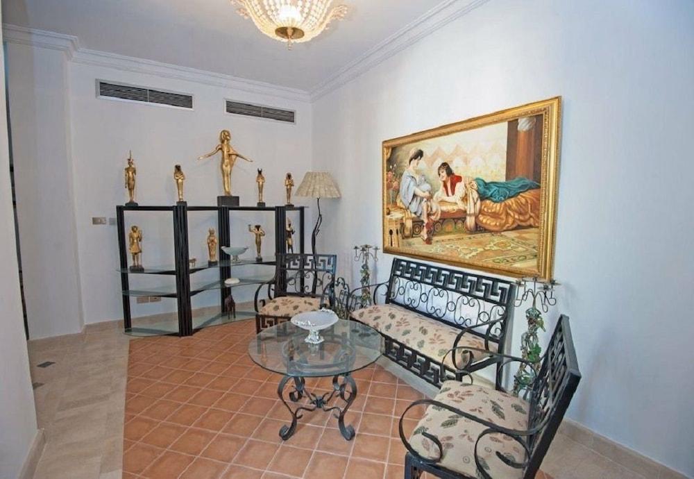 Chic 4-Bedroom White Villa for Rent in El Gouna Egypt 1