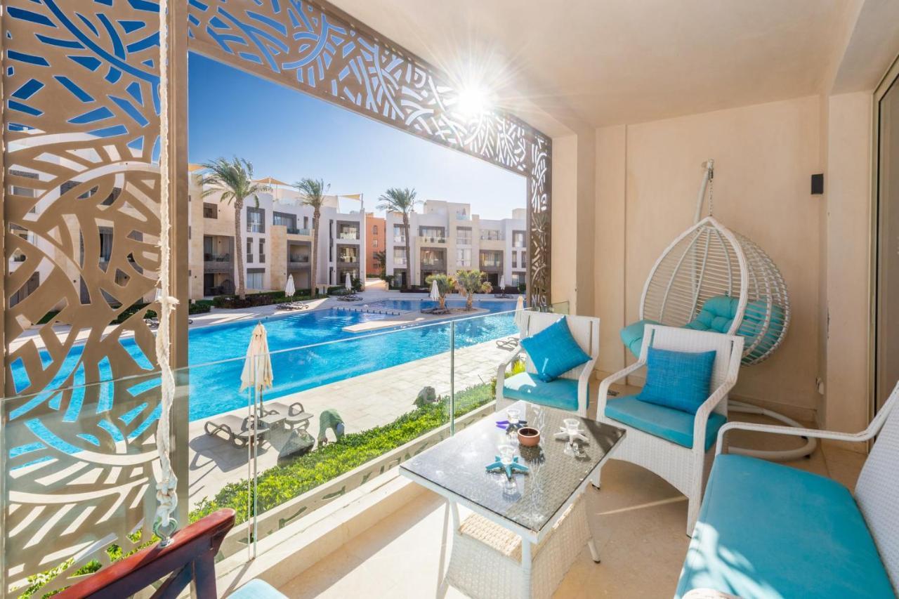 Balanced & Bright 2 Bdr Mangroovy Free Pool & Beach Access 1