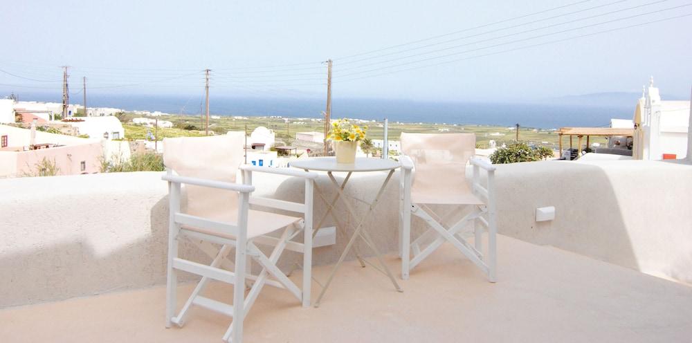 White Grape Suites 2