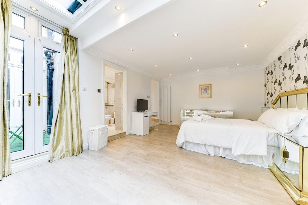 Beaufort Apartment 2