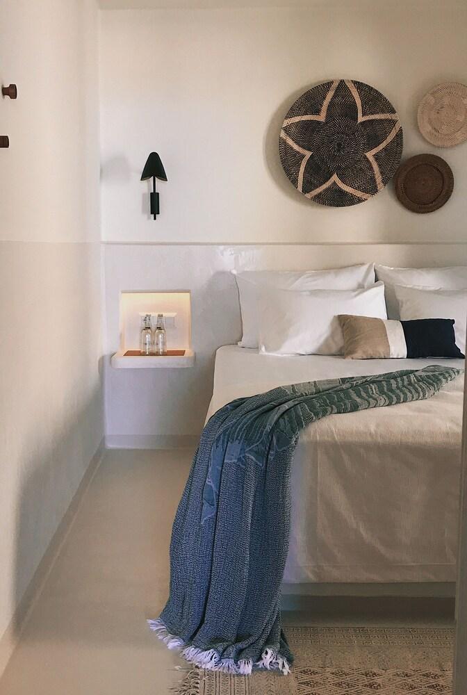 Perios Beach House (Adults only) 1