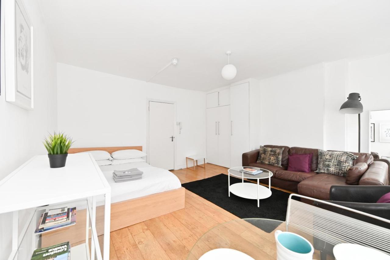 Covent Garden & Soho, Cosy & Cool, Spacious Apartment (Adults Only)
