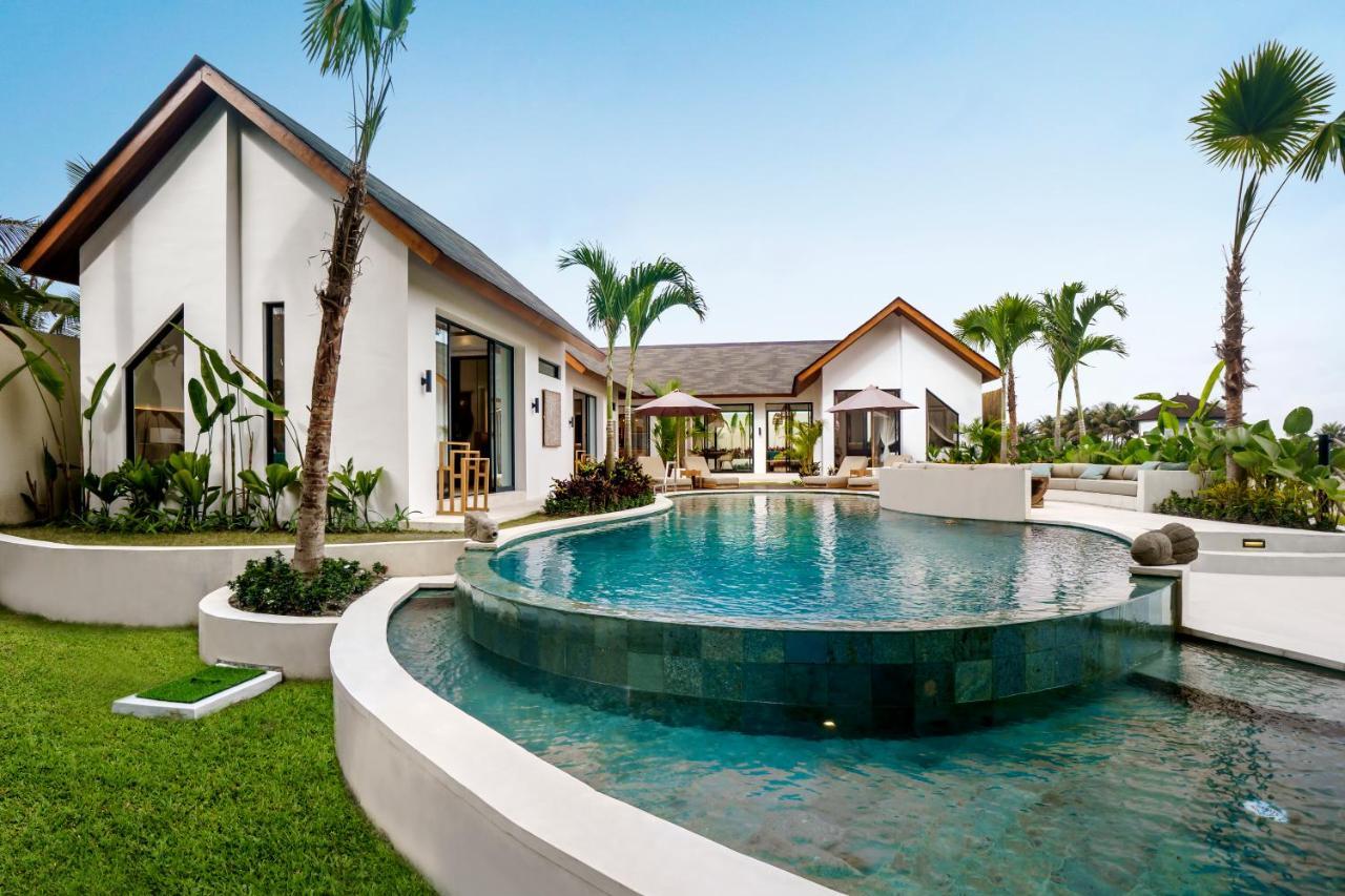 Villa Crystal Lagoon by Balisuperhost 2