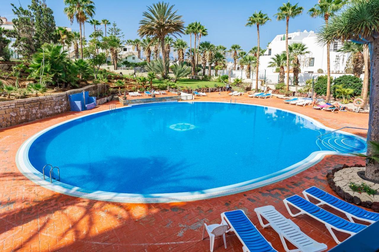 Fantasticstylish & Aircon, Near Lasamericas Beach 1