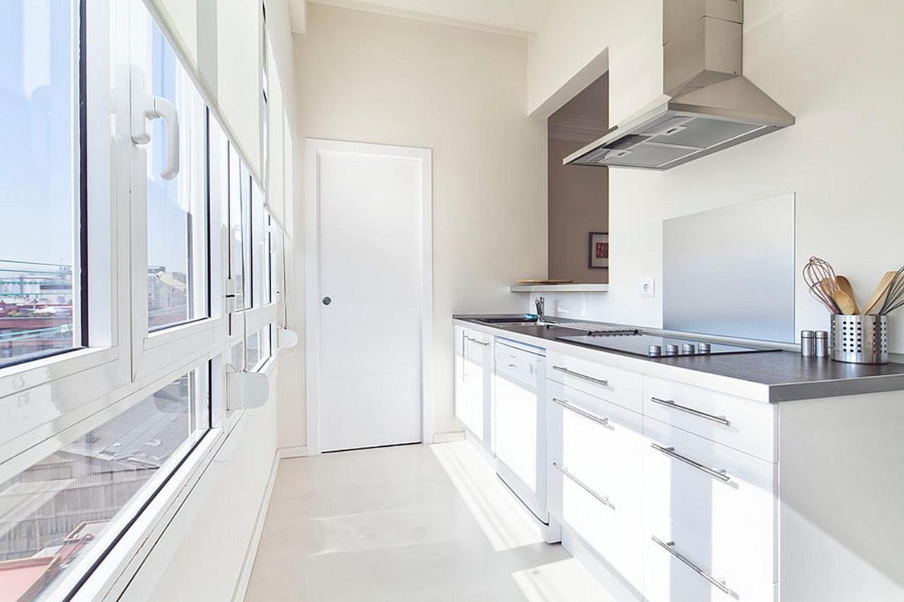 Central And Spacious Family Apartment 2