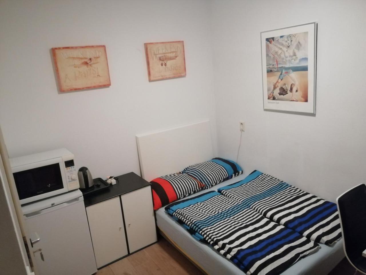 All You Need, a Comfy Place