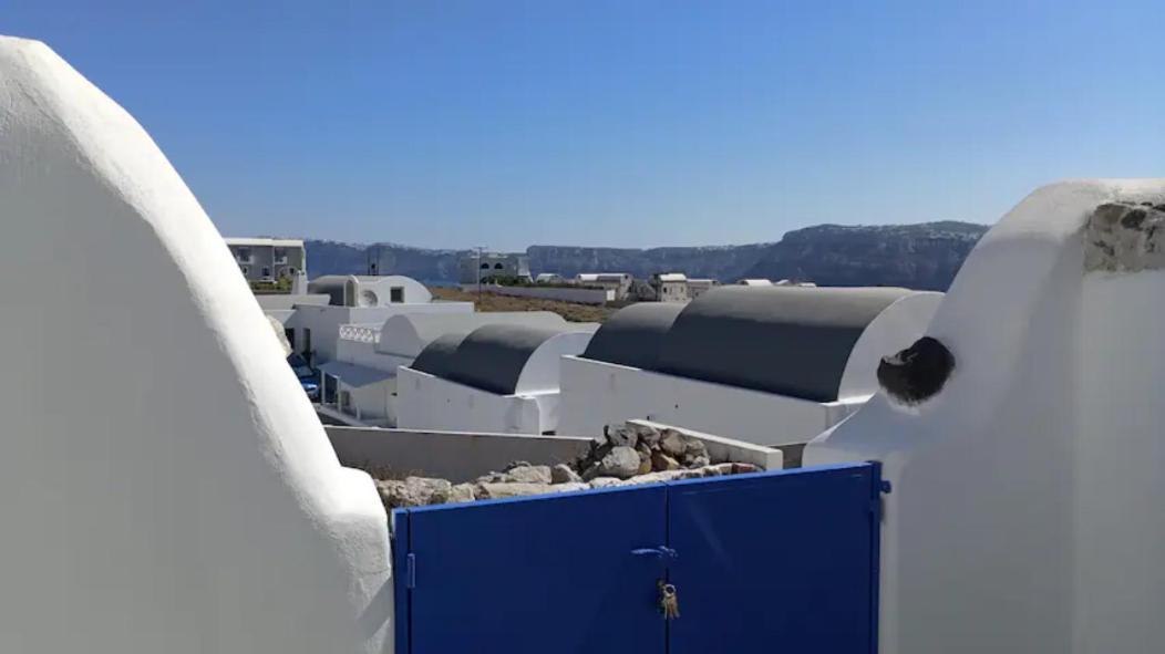 Amphora Villas Santorini Akrotiri 2