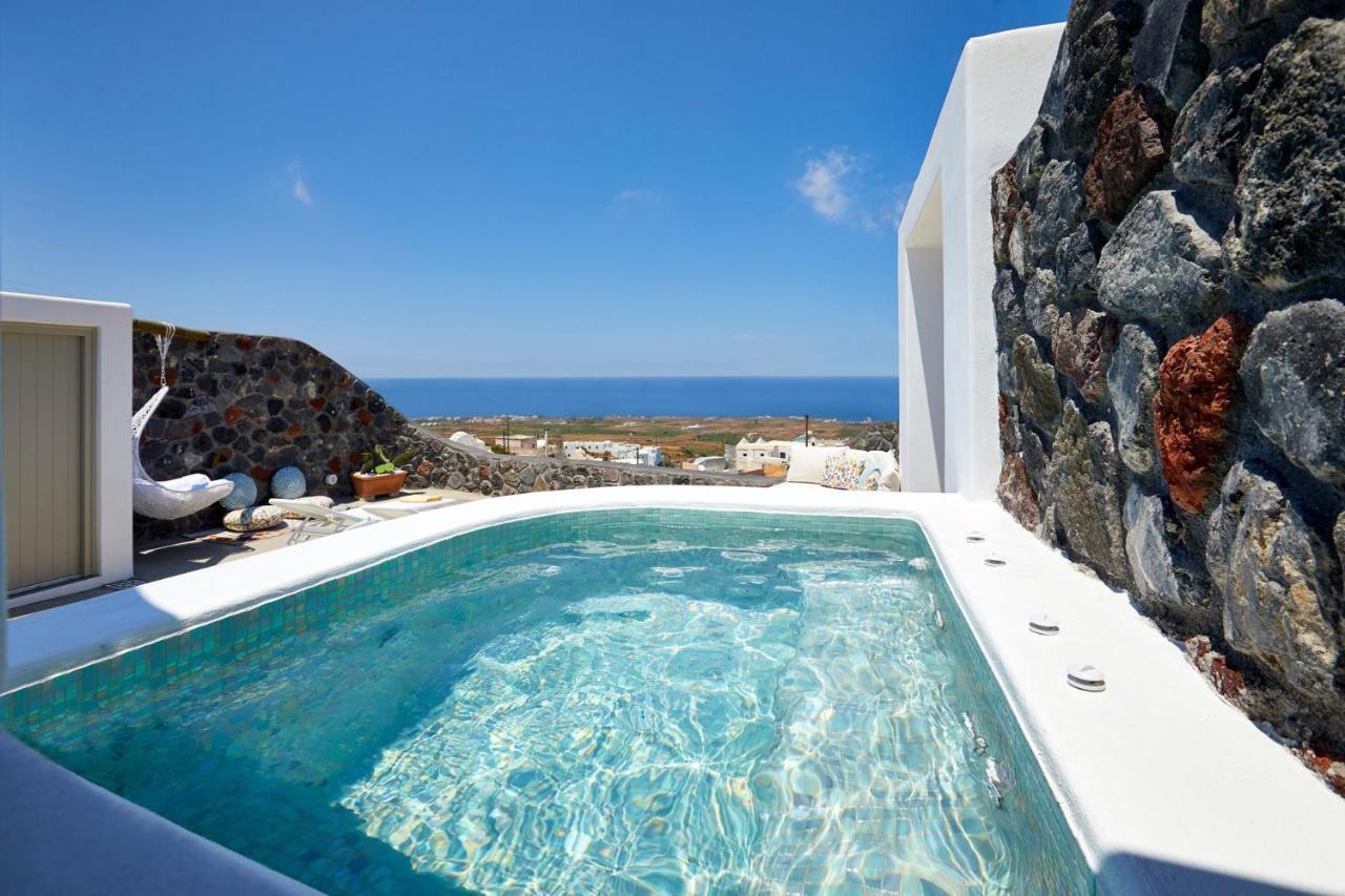 W Finikia -Foinikia - Luxury Cave - a Wonderful 2 Bedroom Villa - Hot Tub (Adults Only) 1