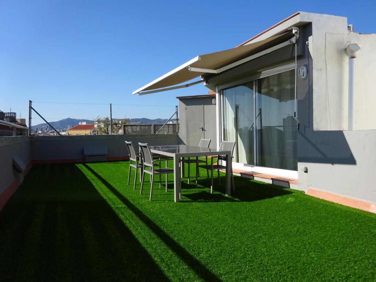 Fisa Rentals Shopping 1