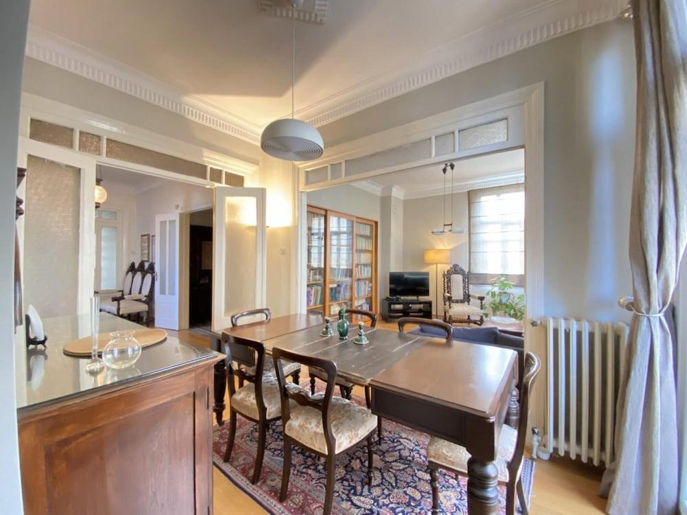 Flat with Balcony And Bosphorus View in Beyoglu 2