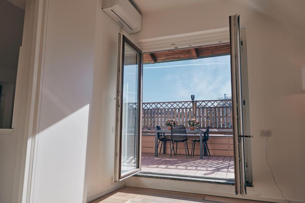 Sant’Andrea Penthouse by Montenapoleone Living 1