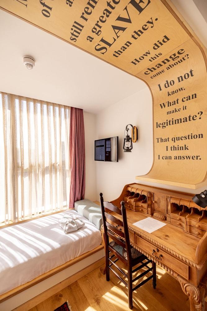 Limehouse Library Hotel 2