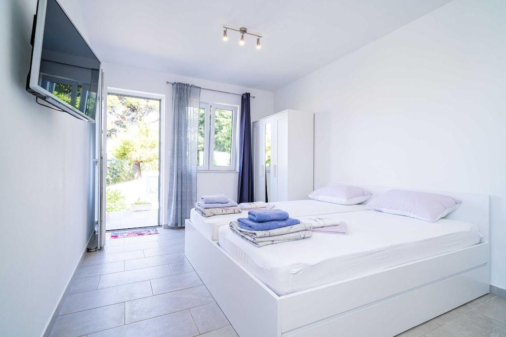 Apartments Green Garden 2