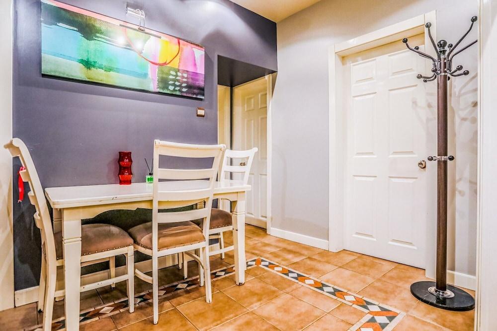 Centrally Located Apartment in Fatih 2