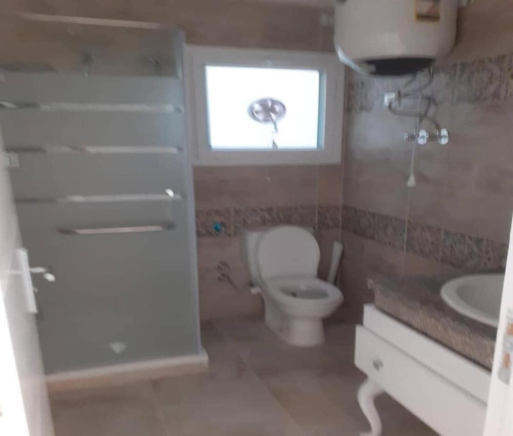 Hurghada VIP Selina 1 Bed Long Or Short 2