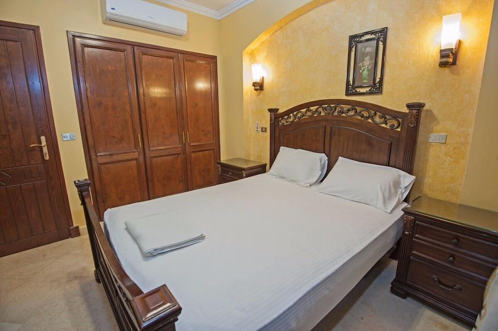 4 Bed El Gouna Villa 2