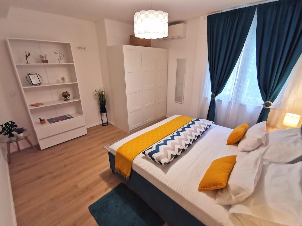 Apartment Blue Dream 2