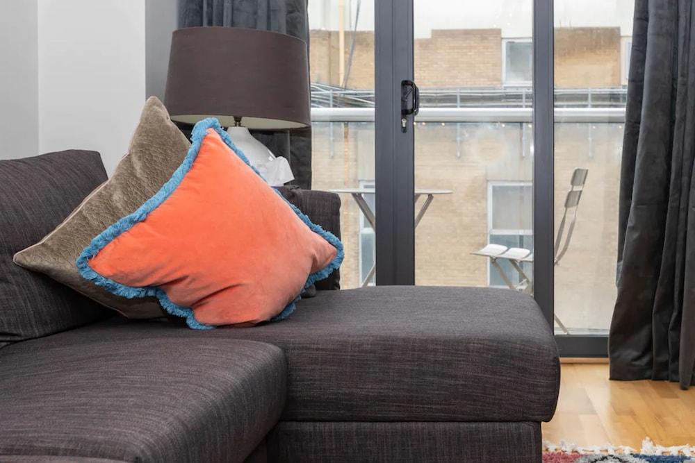 Stylish & Luxurious 2 Bedroom Flat - Shoreditch