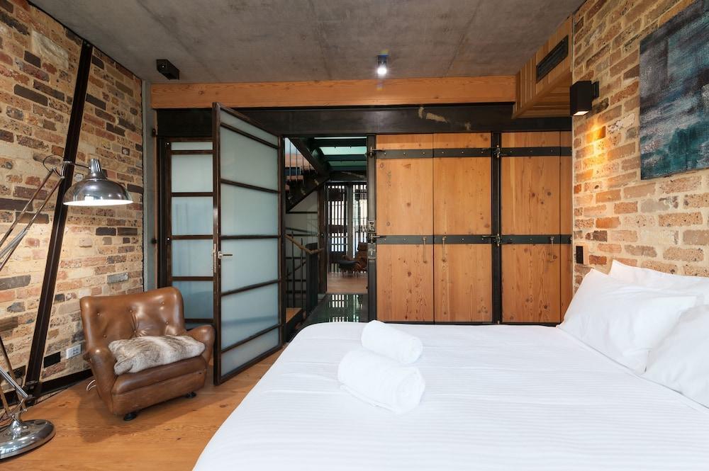 Executive Rental Style House 2