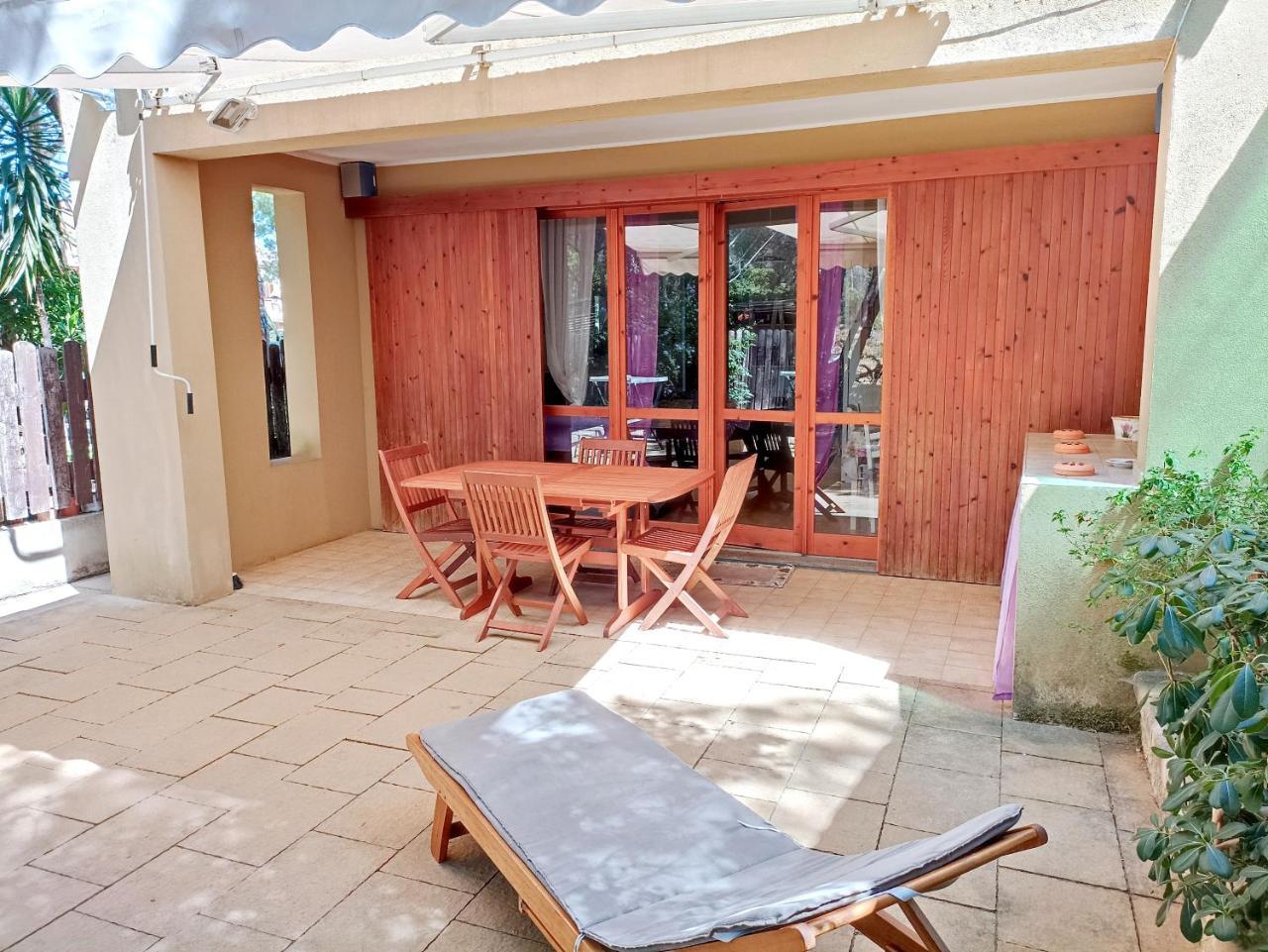 Purple House - Arboriamar Platamona 1