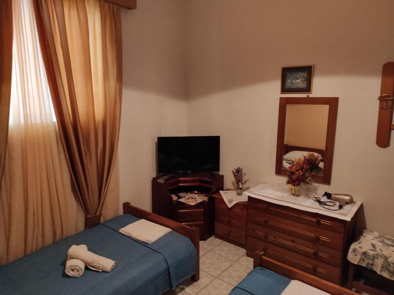 George's & Amalia's Appartments (Adults Only)