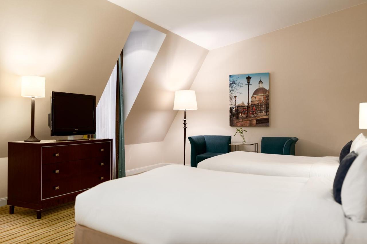 Renaissance Amsterdam 1