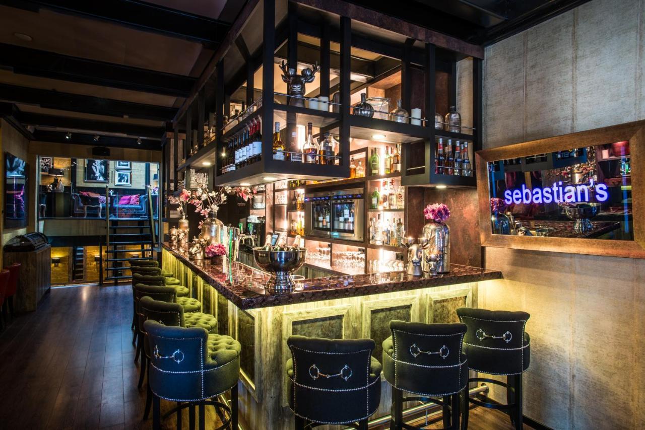 Sebastians 1
