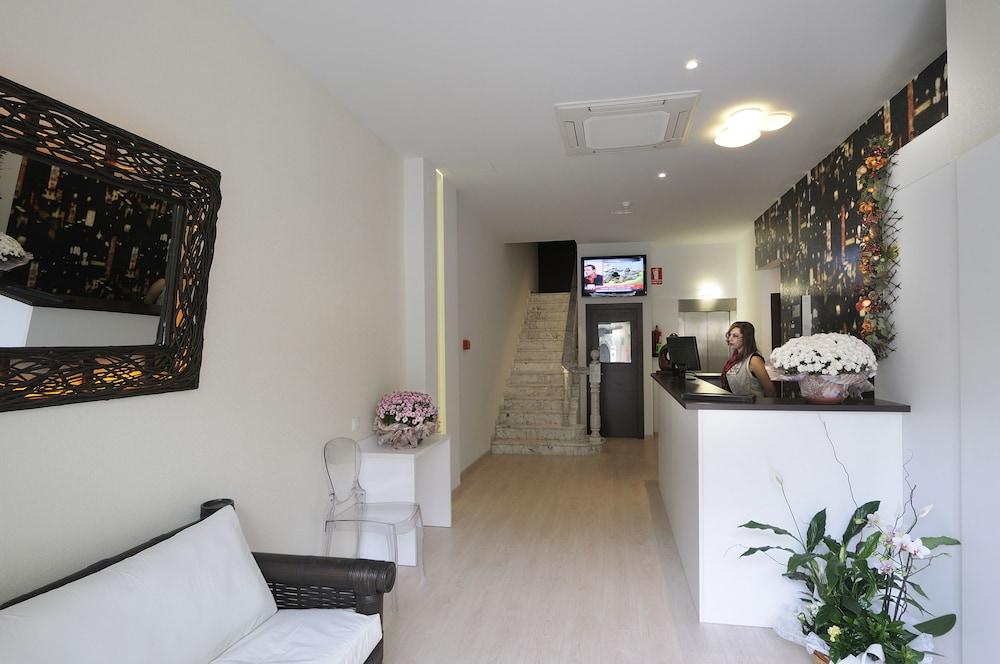 Hostemplo Sagrada Familia 1