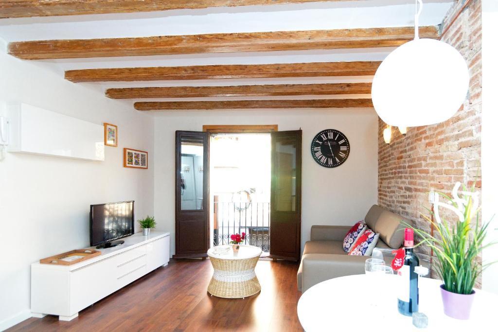 Apartments Sfamilia Barcelona