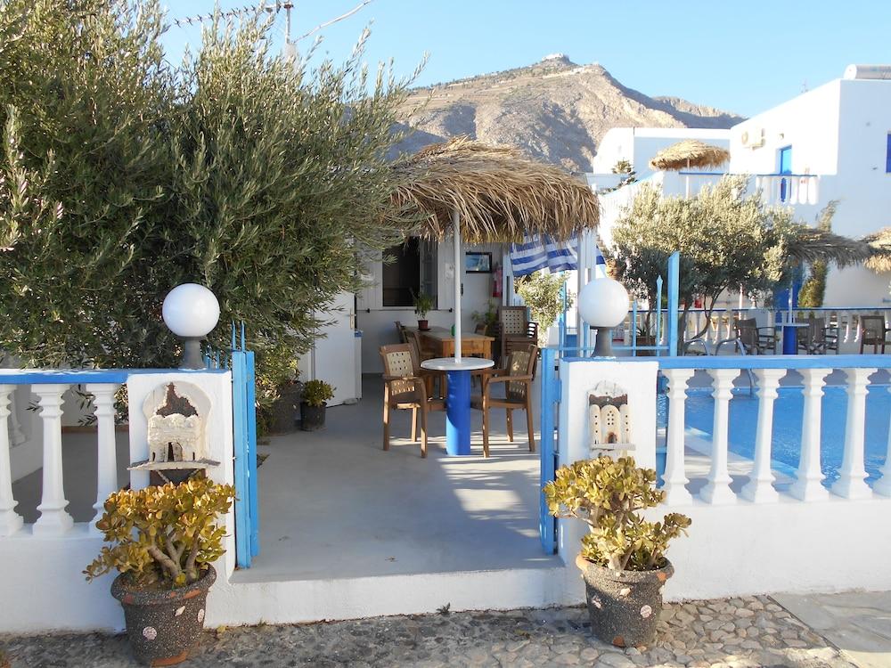 Kapetanios Studios Apartments 2