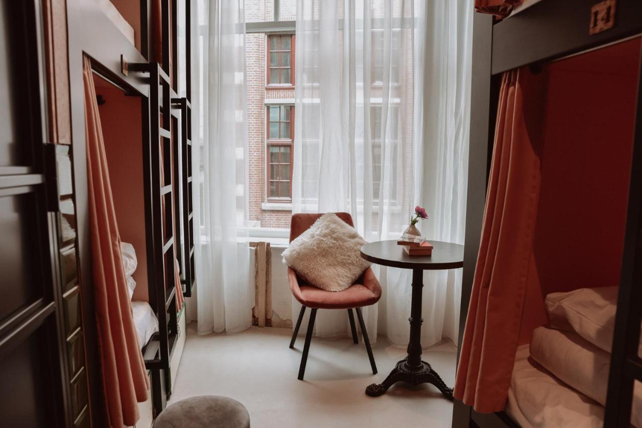 Durty Nelly's (Adults only) 1