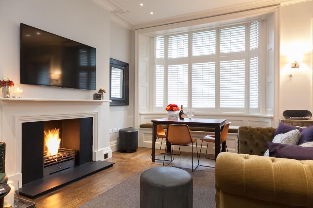 Modern Mayfair Home Close To Oxford Street