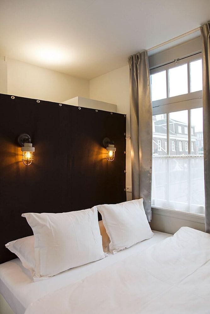 Sweets - Scharrebiersluis 1