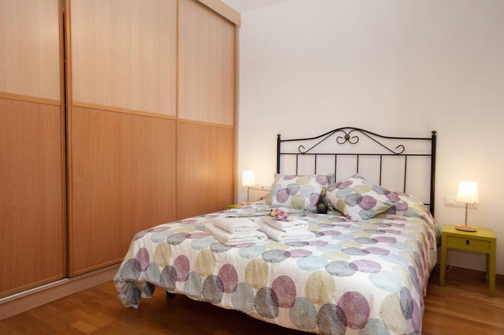 Beautiful Apartment Sagrada Familia 2