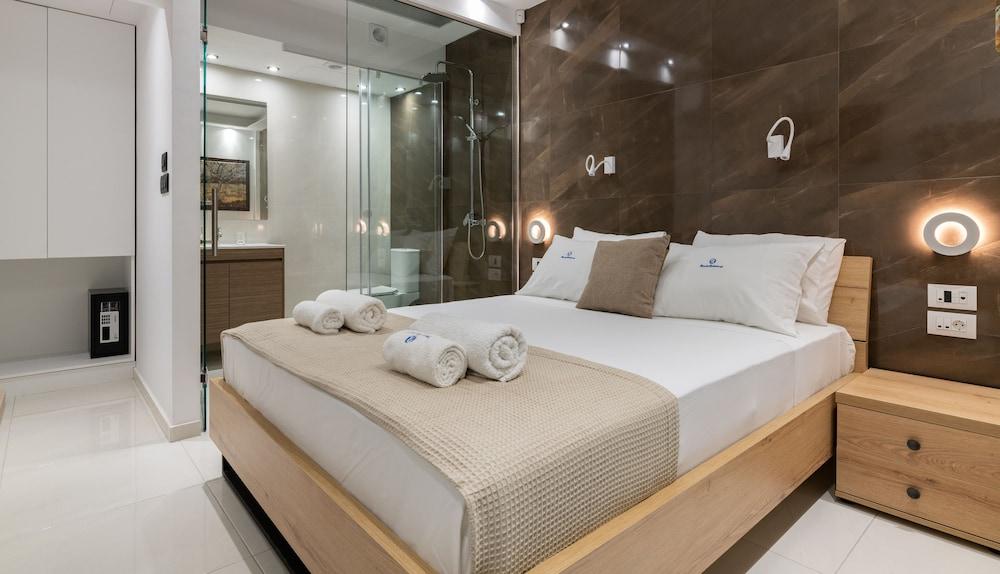 Rhodes Skyline Suites 2