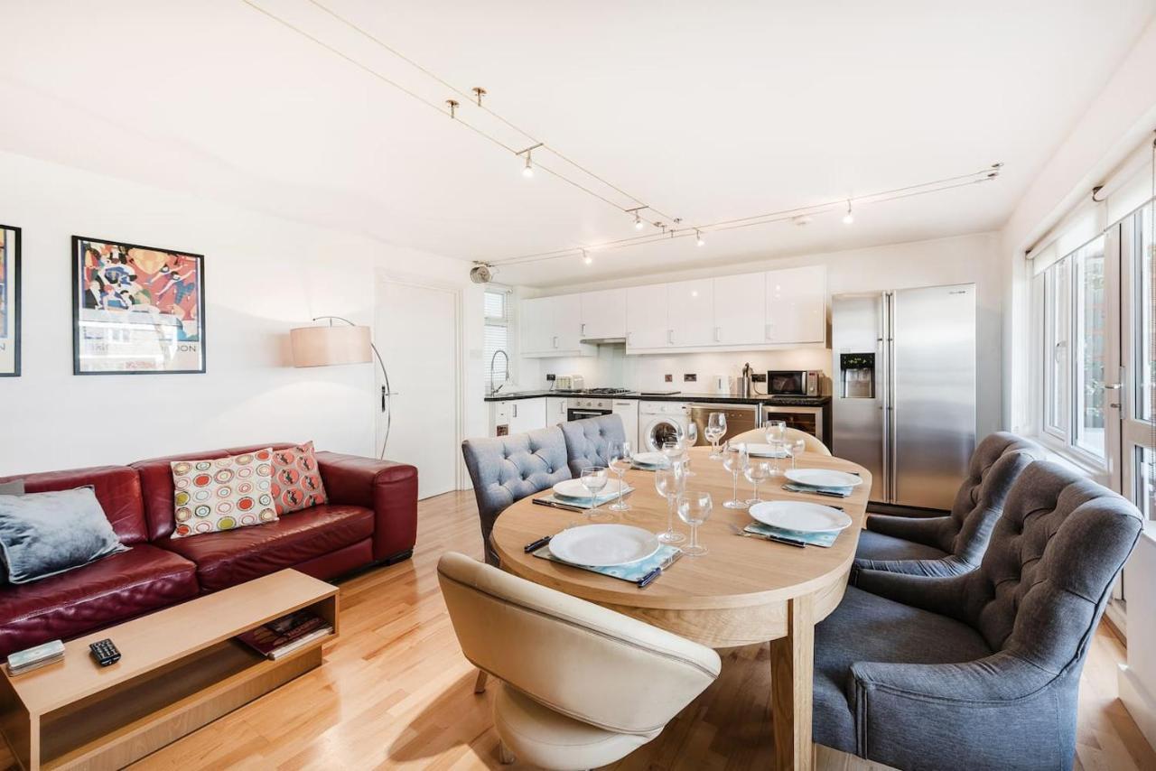 Spacious 3 Bedroom Apt in Covent Garden